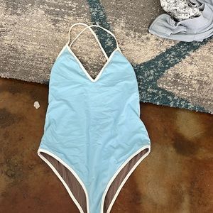 S Acacia one piece